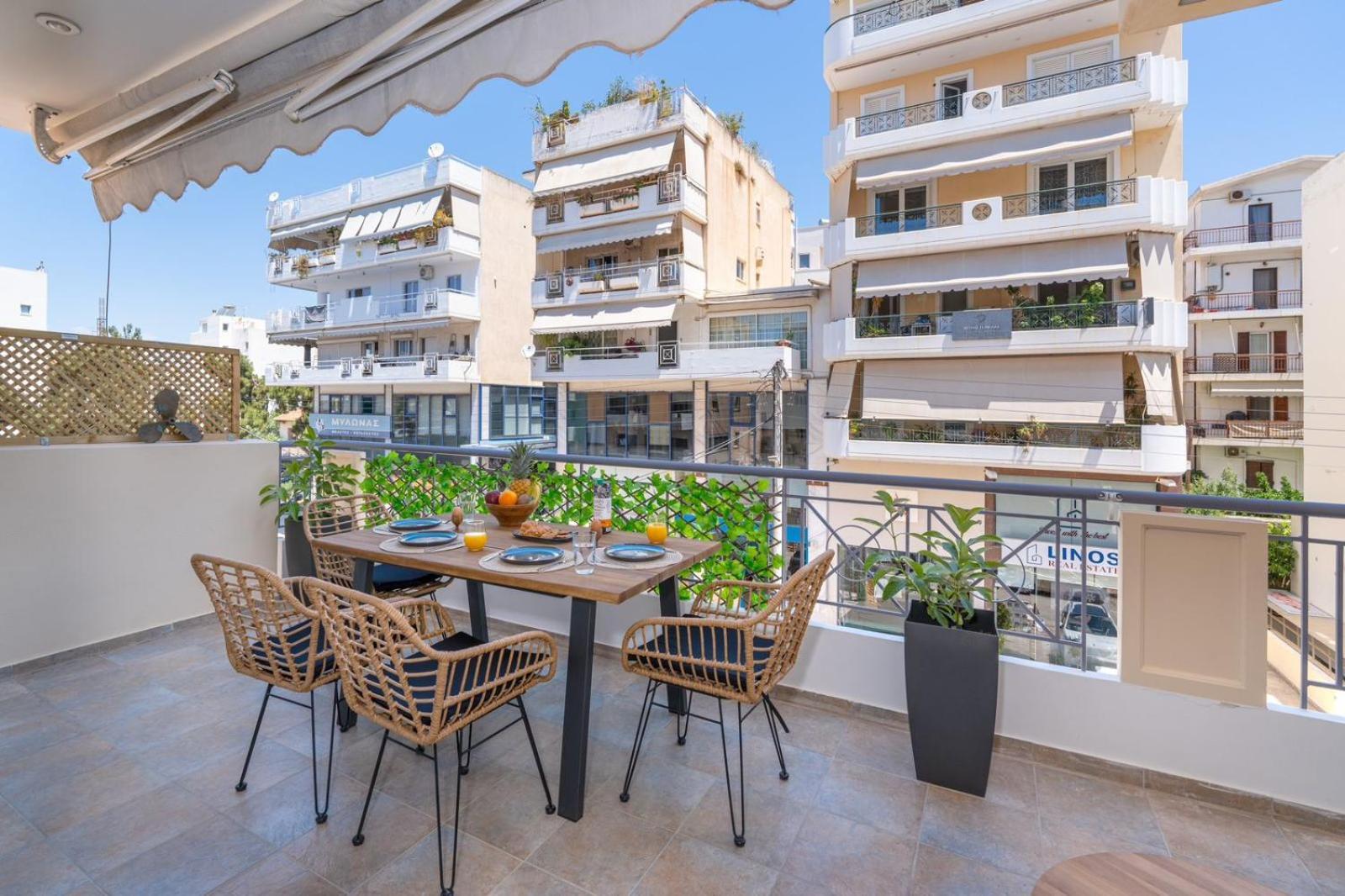 Luxurious Coastal Retreat In Central Glyfada Athén Kültér fotó