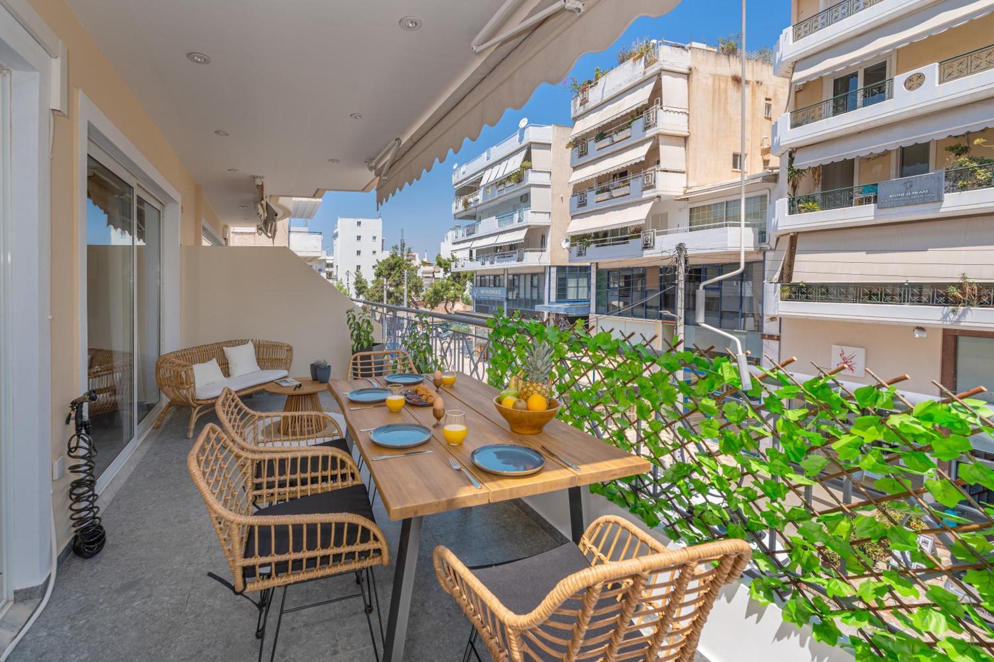 Luxurious Coastal Retreat In Central Glyfada Athén Kültér fotó